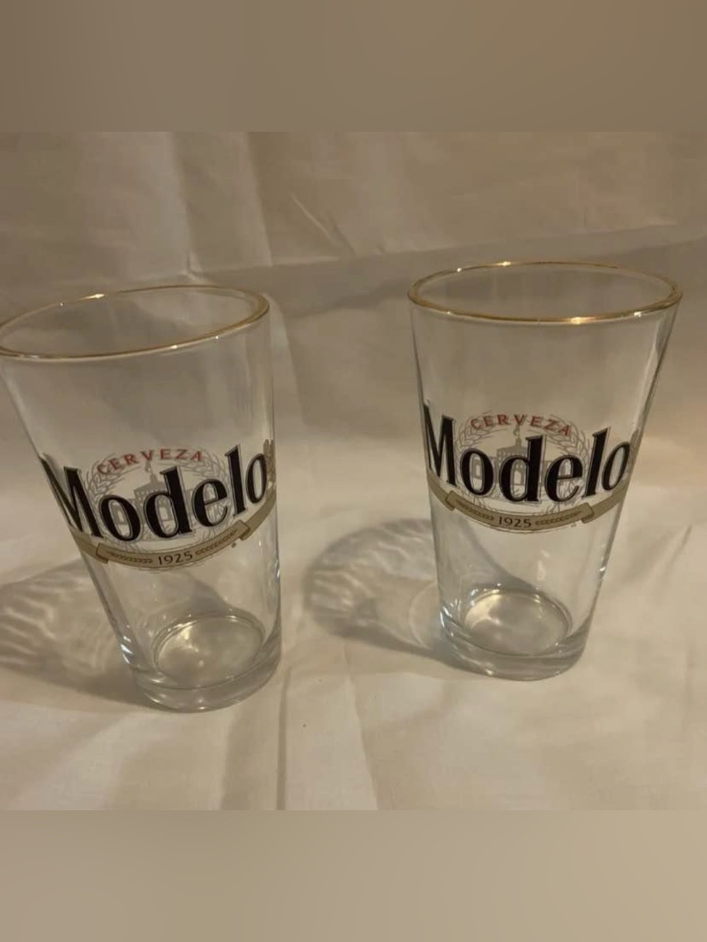ModelCo Gold-Rim Pint Glass - Clear (Set of 2)